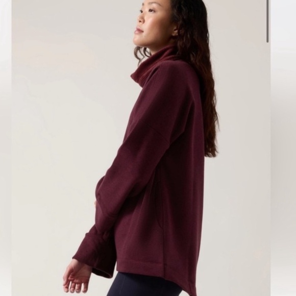 Athleta Cozy Karma Funnel Neck Plum Purple Turtleneck Bozy Sweatshirt Size M - Picture 2 of 10